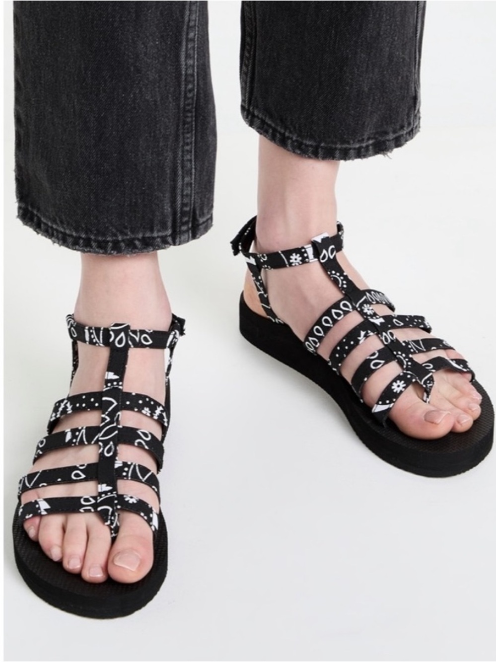 New with tags and carry bag Arizona Love Sandals size 38